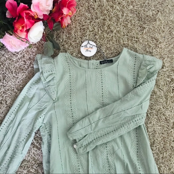 🌿 𝚜𝚠𝚎𝚎𝚝 𝚜𝚊𝚐𝚎 𝚐𝚛𝚎𝚎𝚗 𝚋𝚕𝚘𝚞𝚜𝚎 - Picture 2 of 3